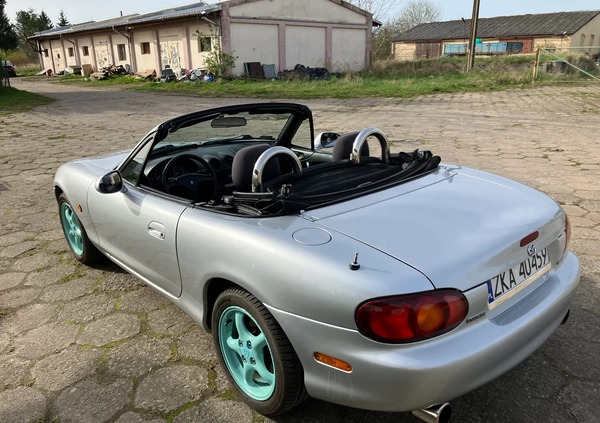 Mazda MX-5 cena 22000 przebieg: 242000, rok produkcji 1999 z Zbąszynek małe 596